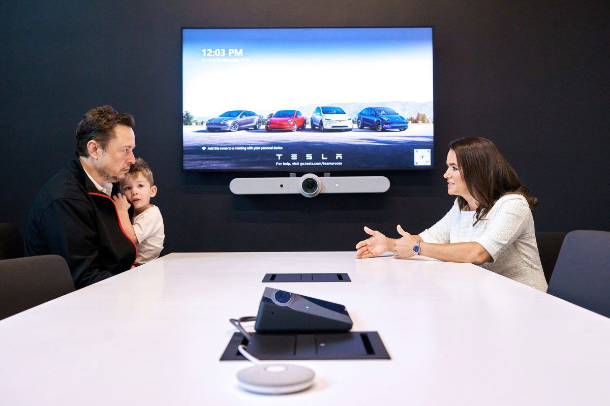 NOVÁK Katalin; MUSK, Elon; Novák Katalin köztársasági elnök - Liner.hu