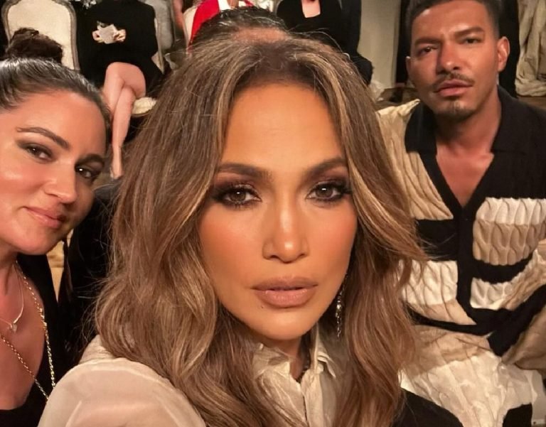 Jennifer Lopez ismét megmutatta, mennyire trendi és csinos