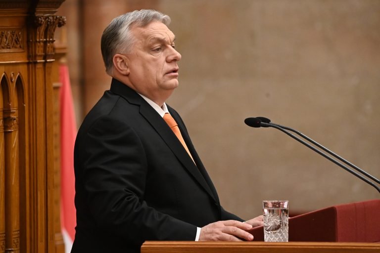 Orbán Viktor: a gyermekek ellen bűncselekményt elkövetőt meg kell büntetni