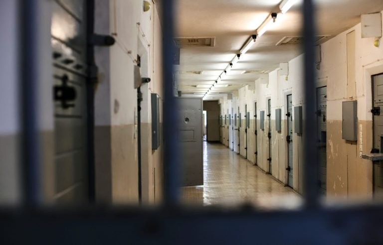 Jelentés: több mississippi börtönt is bűnbandák irányítanak