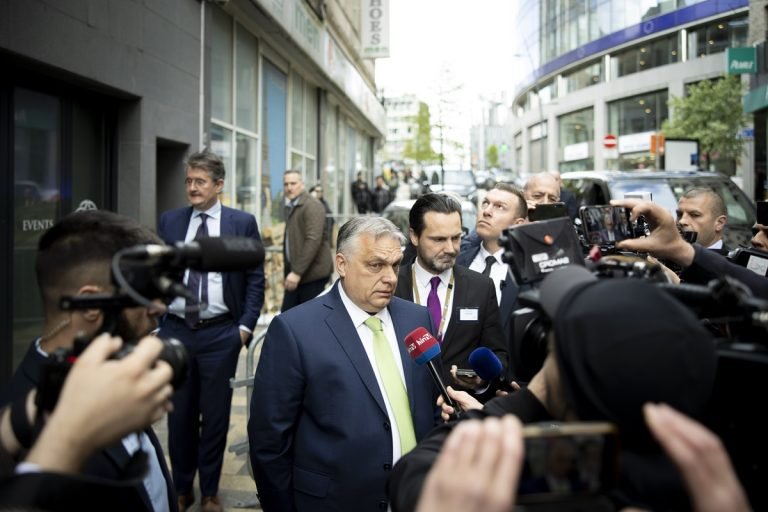 Orbán Viktor: Európa a szabadság és az elnyomás határmezsgyéjén egyensúlyoz