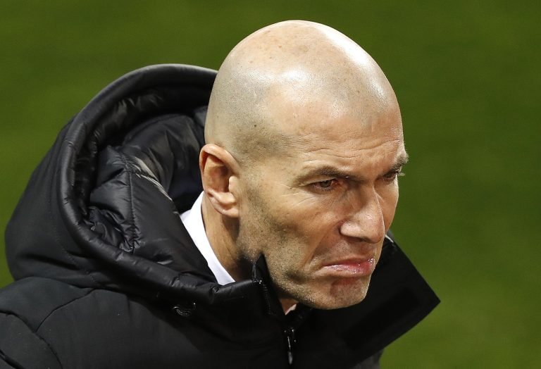 Zidane is nemet mondhat a Bayern Münchennek, a Manchester United edzője lehet