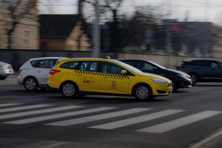 Eljárást indított a GVH a City Taxi ellen, a cég félrevezethette az utasokat