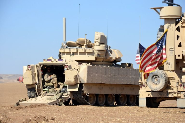 A szíriai amerikai katonai bázis irányába lőttek ki rakétákat Irakból