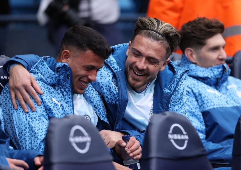 Bajnoki ünneplés közben hozták rá a frászt a Manchester City sztárjára (videó)