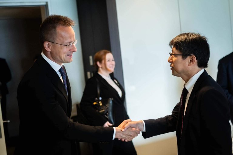 Nukleáris megállapodást kötött egymással Magyarország és Japán
