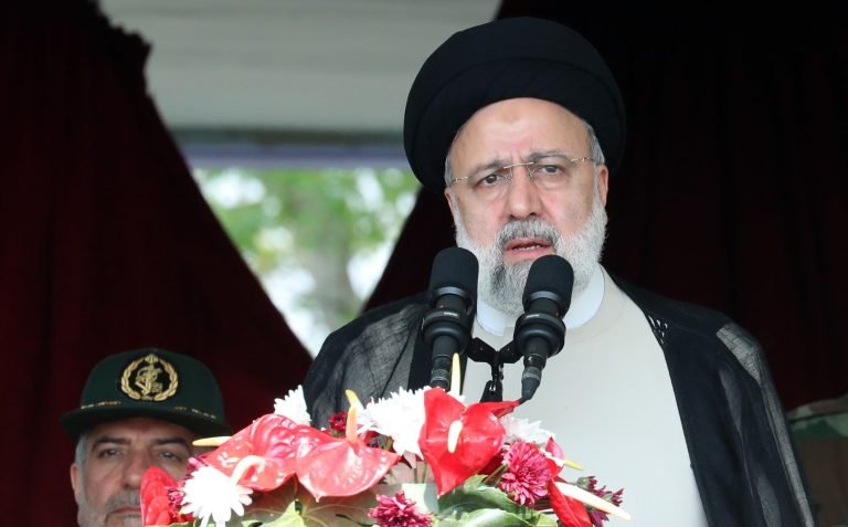 Az iráni elnök helikoptere kényszerleszállást hajtott végre és eltűnt