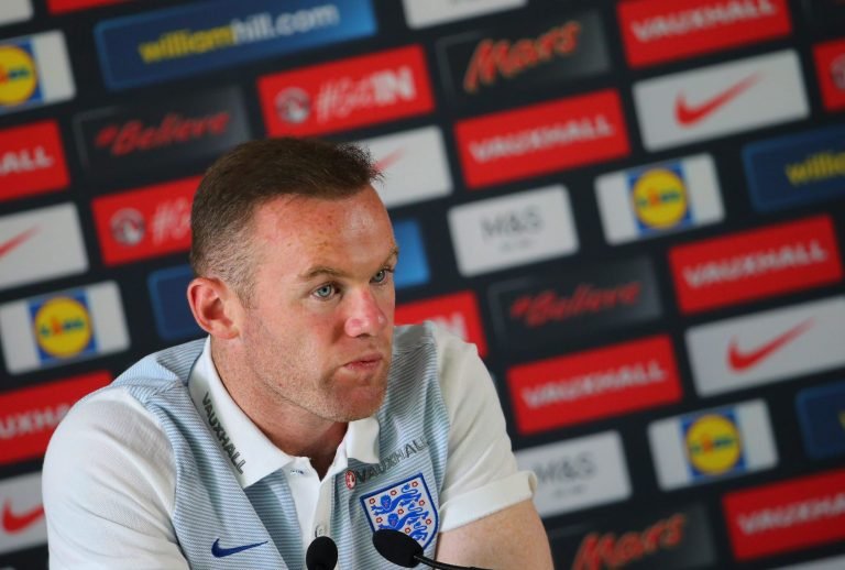 Wayne Rooney szerint a Manchester United játékosai hazudnak a sérüléseikről