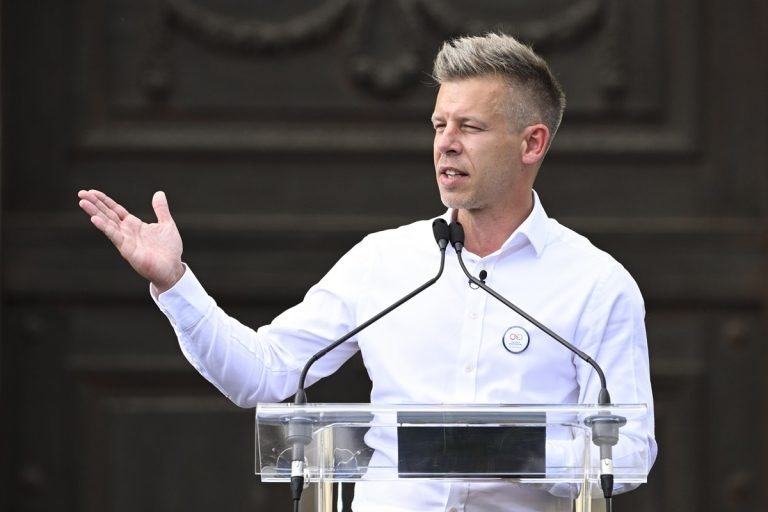 Lázár János szerint lehet, hogy Magyar Péter miatt lesz újabb kétharmada a Fidesznek