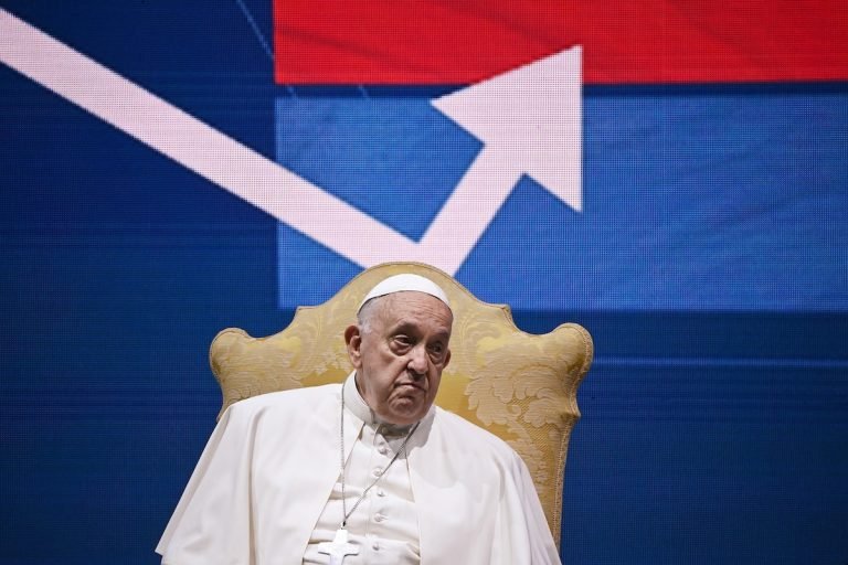 Ferenc pápa is arra kéri az olaszokat, hogy szüljenek több gyereket