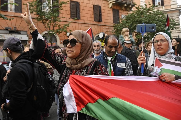 Az USA után olasz egyetemekre is átgyűrűztek a palesztin-párti tüntetések