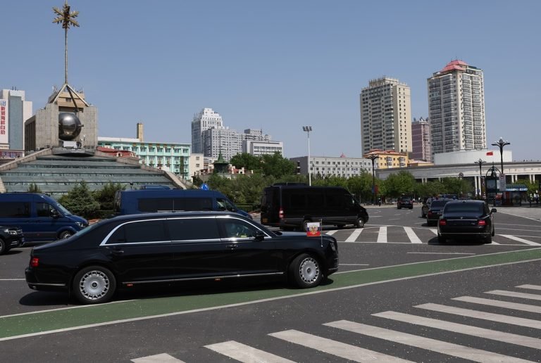 Megújult Vlagyimir Putyin elnöki autója