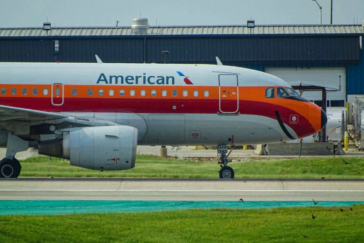 128 km/órás szél tolta arrébb az American Airlines gépét egy texasi reptéren (videók)