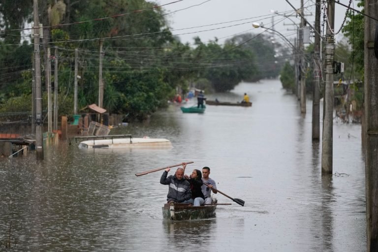 Brazíliai áradások: 143-ra emelkedett a halálos áldozatok száma