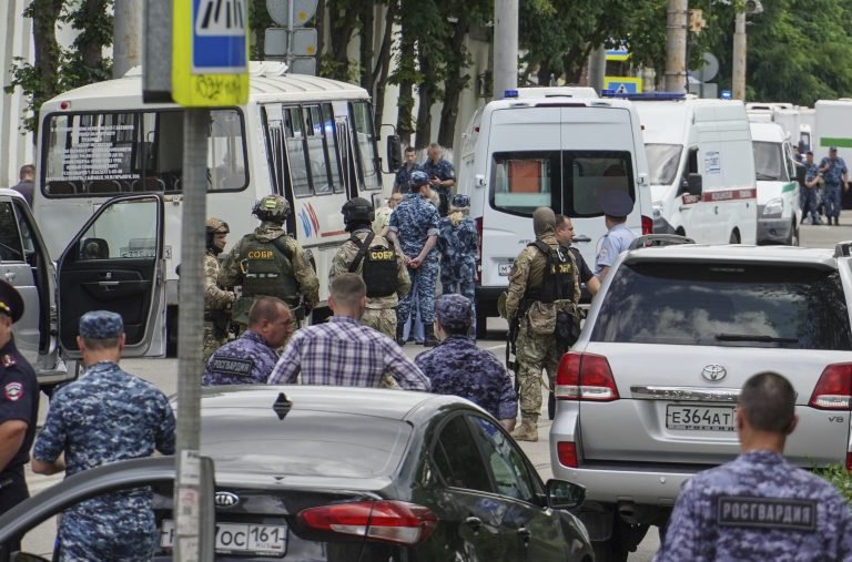 Fegyveres túszejtés volt Rosztovban, likvidálták a bűnözőket
