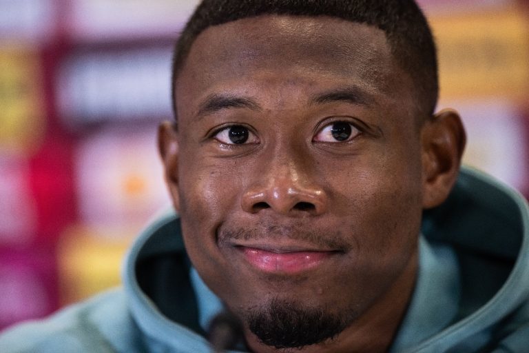 Friss hírek érkeztek David Alaba felépüléséről, az is kiderült, mikor léphet újra pályára