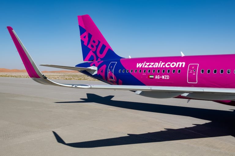 Közel egy napot késik egy Budapestre tartó Wizz Air-járat