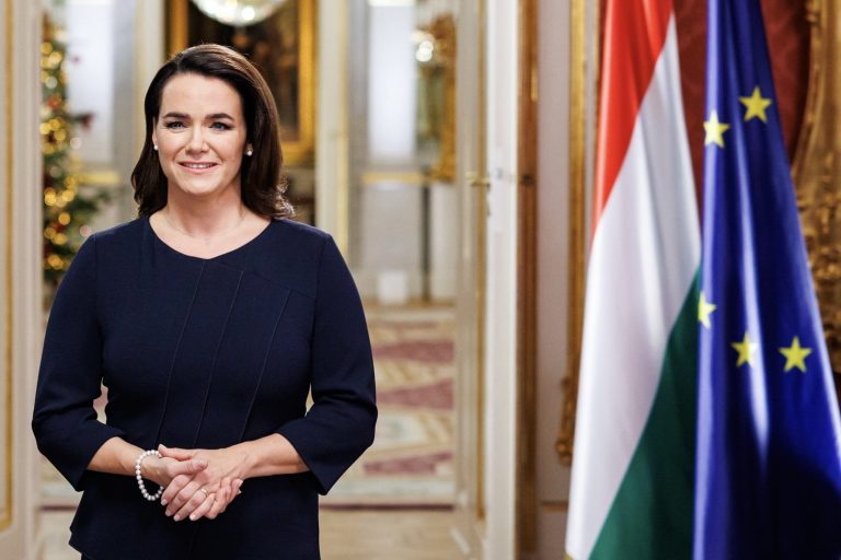 Novák Katalin váratlan szelfije mindent visz