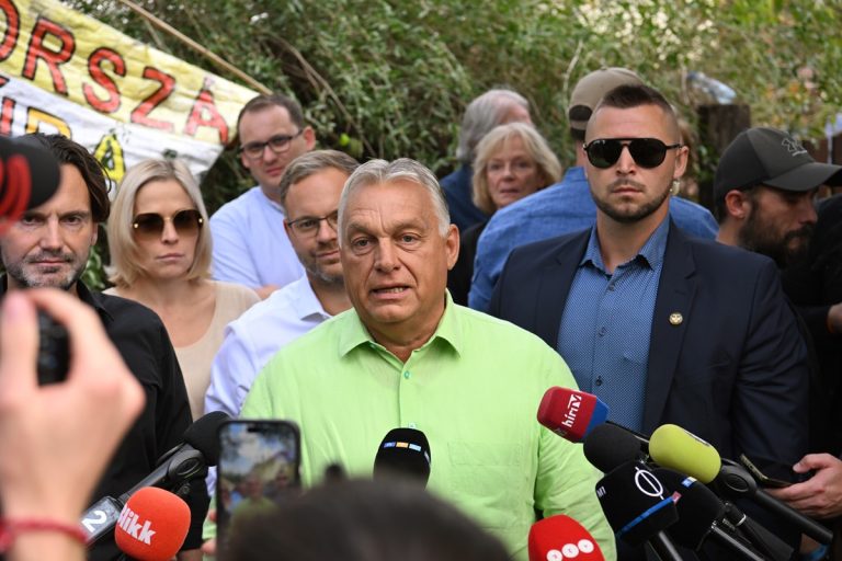 Orbán Viktor újabb nagy mérföldkövet ért el a TikTokon