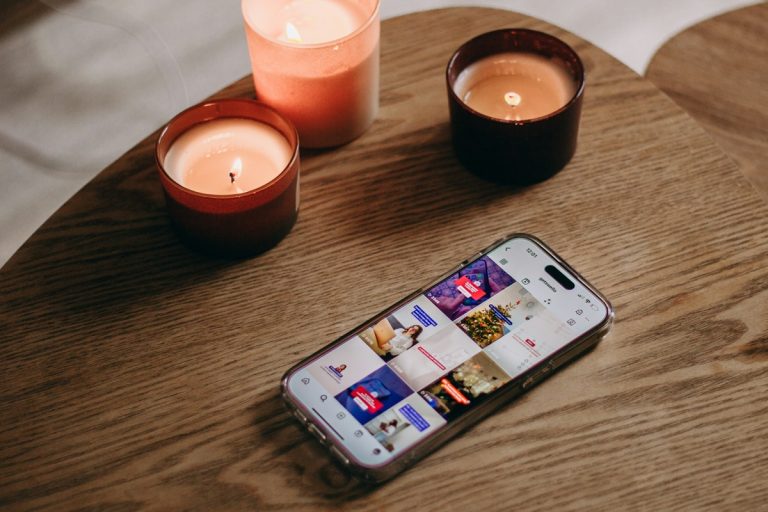 Szigorít a TikTok, a kiskorúak búcsút inthetnek a szépítő filtereknek