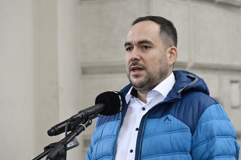 Bejelentéseket tett a MÁV a Keleti pályaudvaron történt nagy tűzesetről