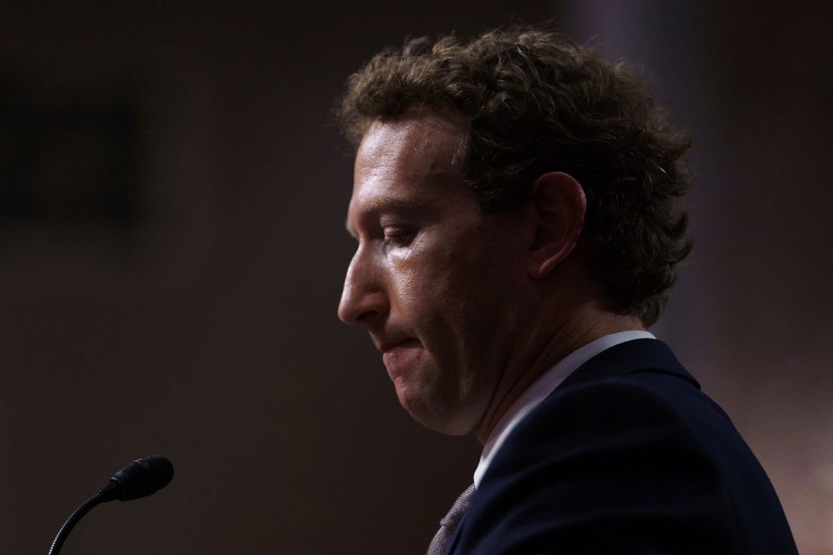 „Őrült ötlet”: Zuckerberg évente egyszer törölte volna a Facebookos ismerősöket