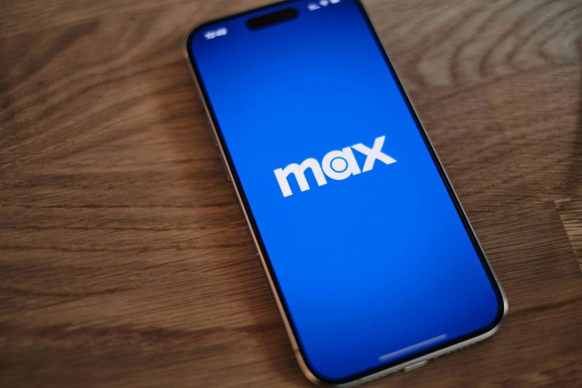 A Max is bekeményít – fizetőssé válnak a vendégfiókok