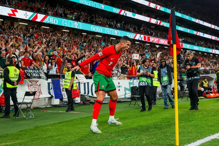 Pályafutása egyik legnagyobb bombagólját lőtte meg Cristiano Ronaldo (videó)