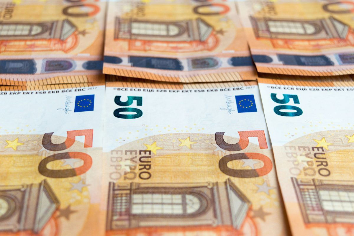 Megkezdődött a 2017 előtti 50 eurós bankjegyek kivonása