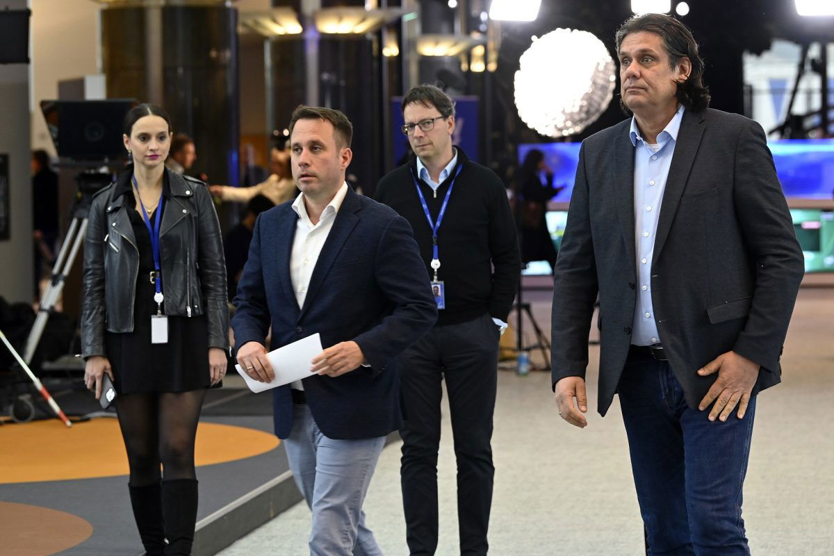Deutsch Tamás Magyar Péternek a hangfelvétel után: „További jó vergődést”