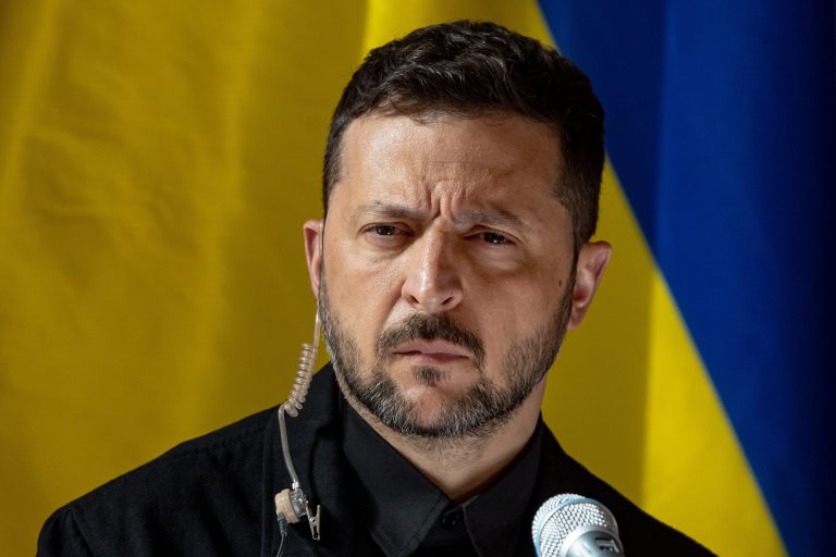 Még mindig Putyin mozgatja a szálakat, Zelenszkij Trump válaszára vár