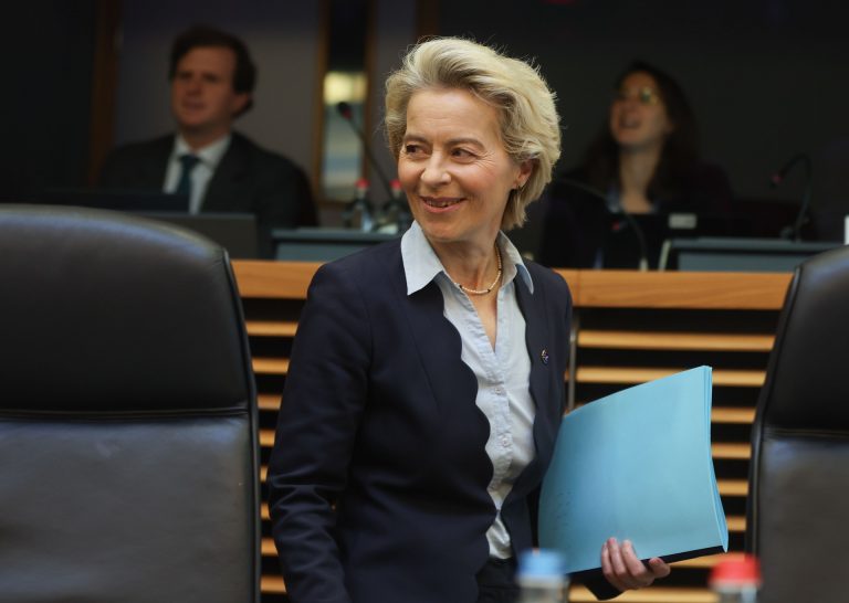 1000 ember dolgozhat Brüsszelben Ukrajna EU-s csatlakozásán