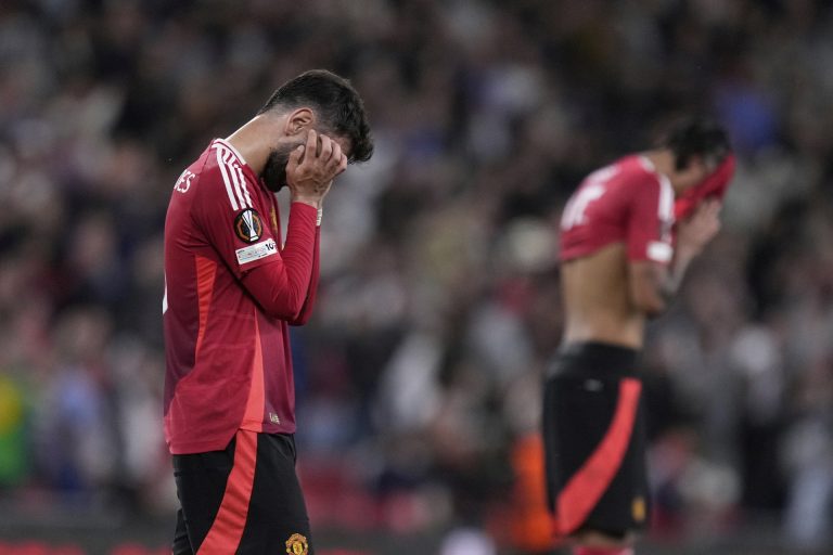 Áll a bál a Manchester Unitednél az elbukott döntő után