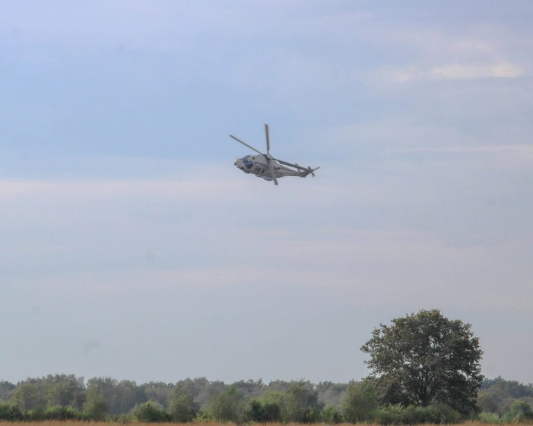 Földnek csapódott egy katonai helikopter, több katona is életét vesztette