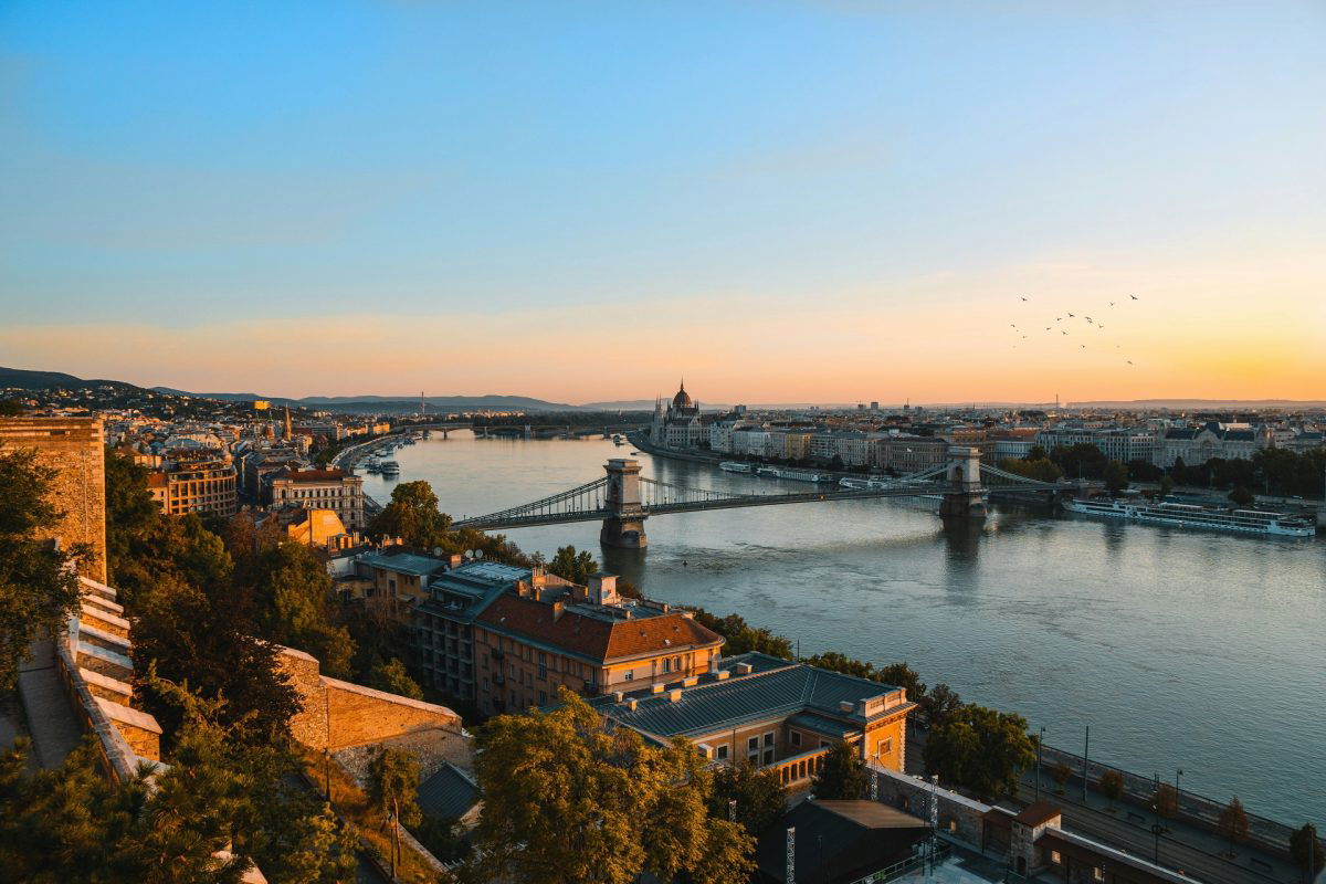 Pécsett csak 11°C lesz csütörtökön, de Budapesten sem várható strandidő